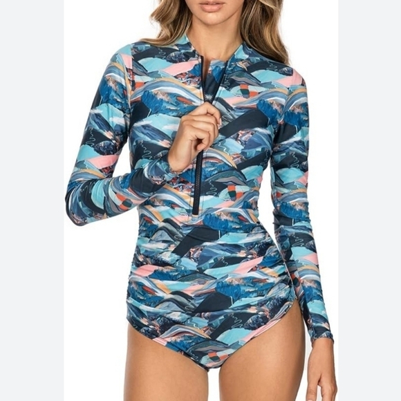 Axesea printed long sleeve rashguard swimsuit - Picture 2 of 10